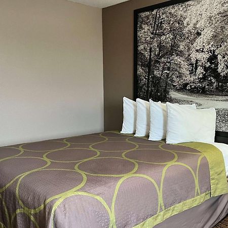 Super 8 By Wyndham Indianapolis Emerson Екстер'єр фото